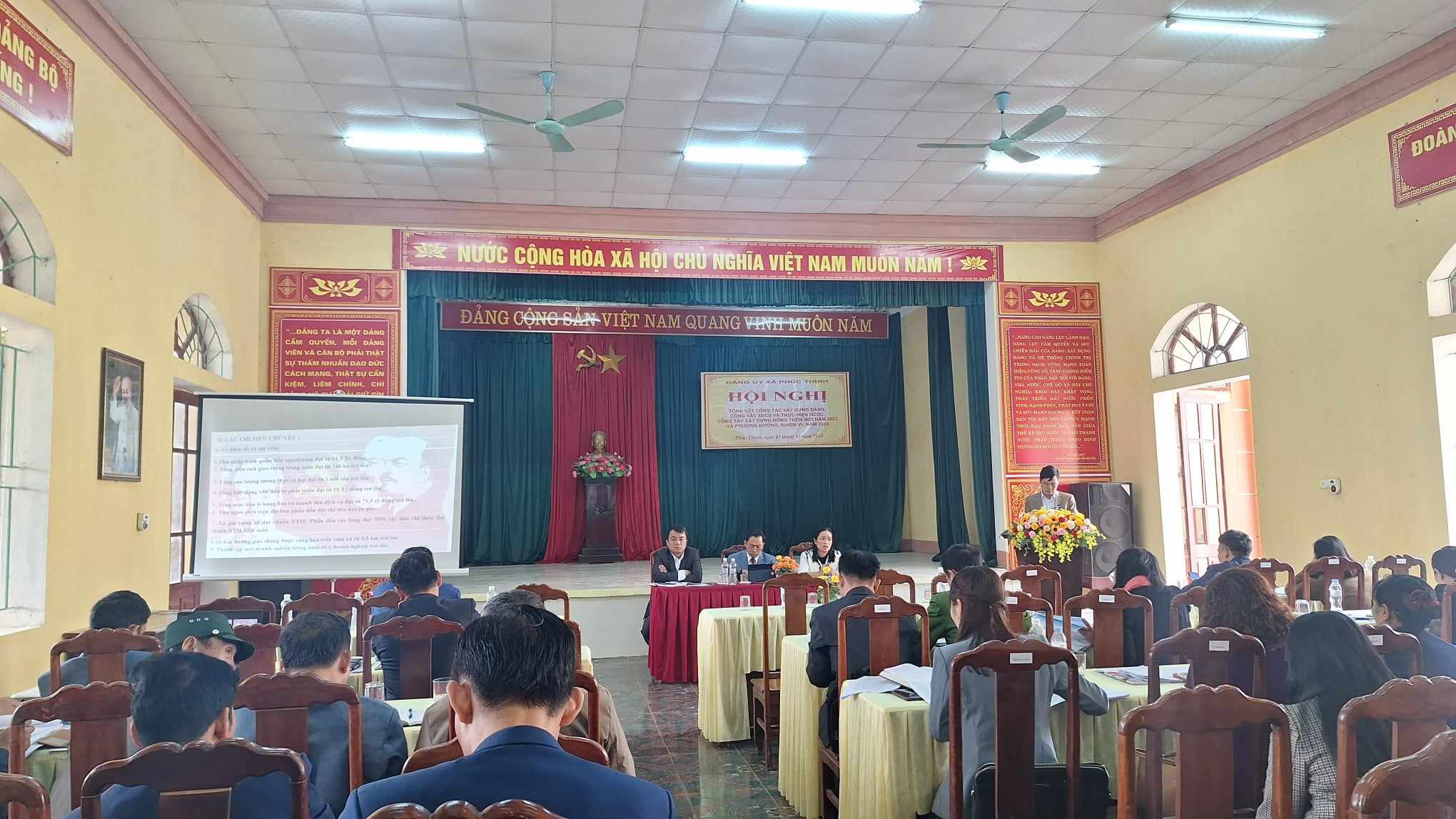 toàn cảnh hội nghị.jpg