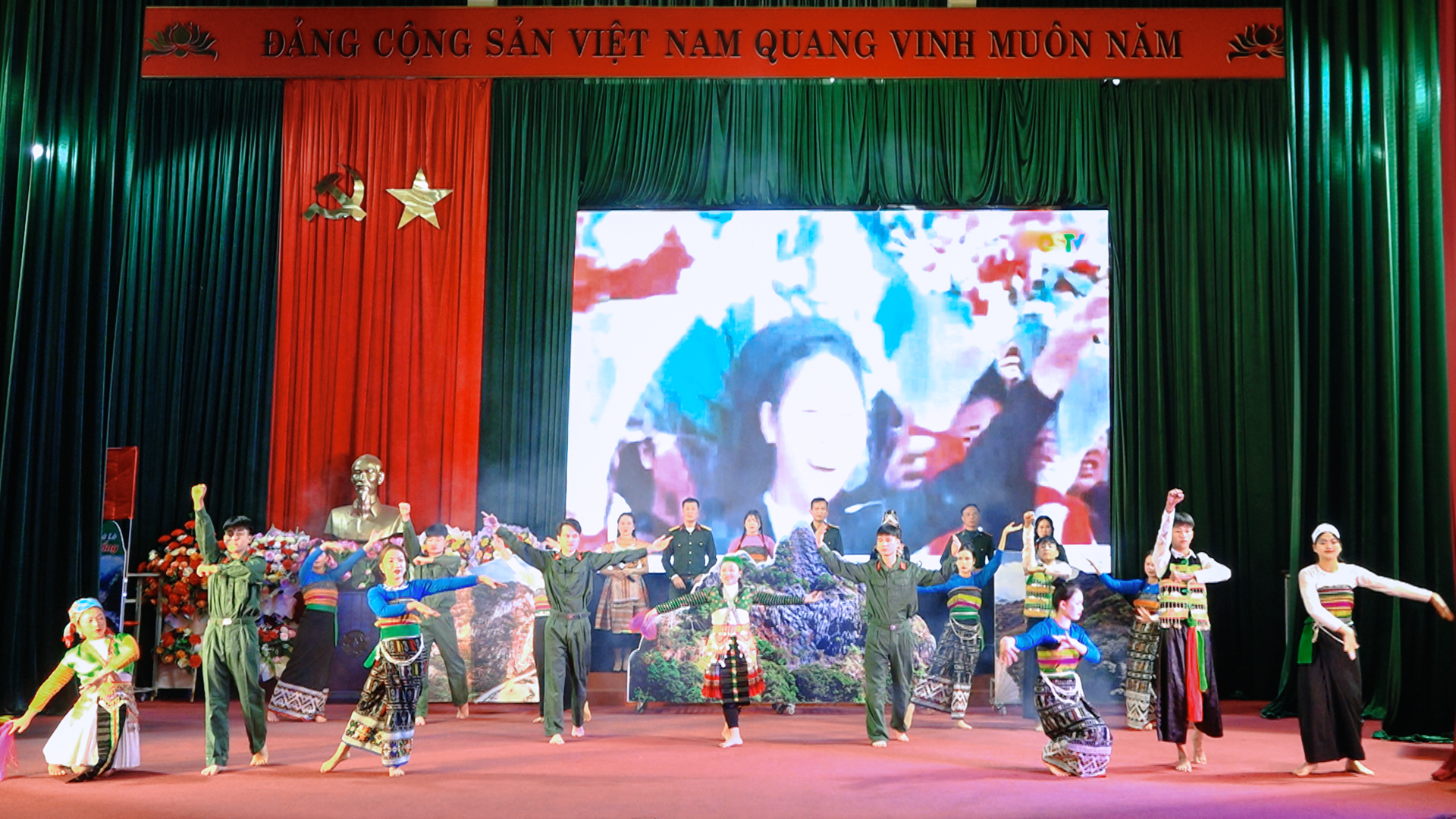 https://quanson.thanhhoa.gov.vn/portal/Photos/2024-12-20/7aeb423c92ddcbedClip0001.MXF.20_41_03_22.Still001.jpg