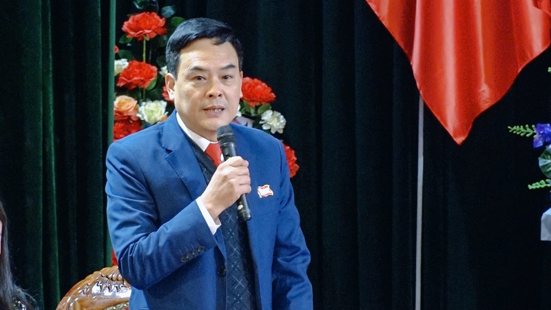https://quanson.thanhhoa.gov.vn/portal/Photos/2024-12-23/a9255c02c0ef8f1dz6158397081259_4f9a0d485f02f28da7b46f8c7190aaf2.jpg