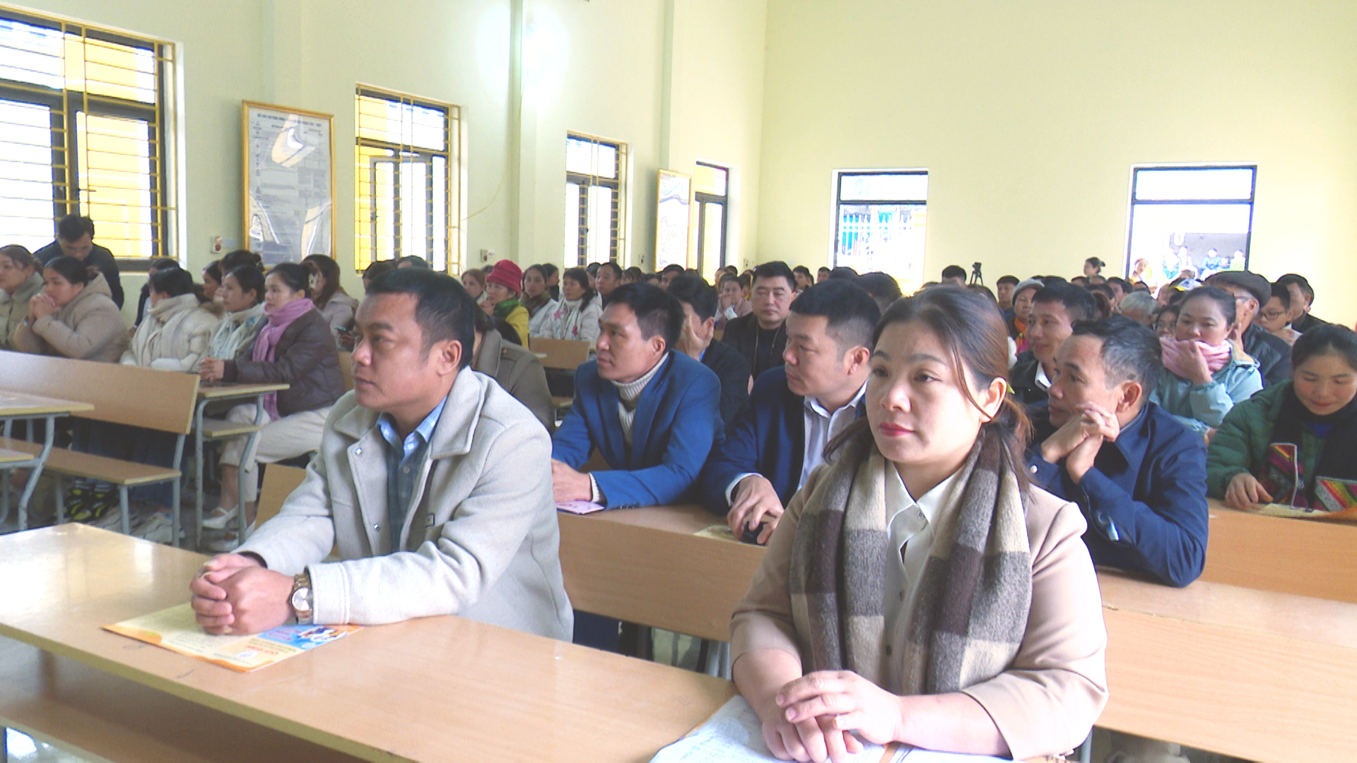 https://quanson.thanhhoa.gov.vn/portal/Photos/2024-12-24/dbaa4e8de7db74ad011_5036.MXF.02_01_52_00.Still001.jpg