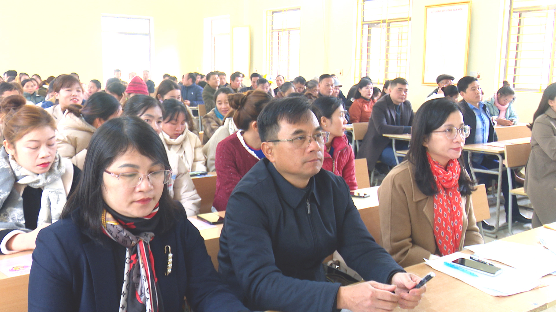 https://quanson.thanhhoa.gov.vn/portal/Photos/2024-12-24/7e70ff1399d8dcfd011_5048.MXF.02_04_42_00.Still003.jpg