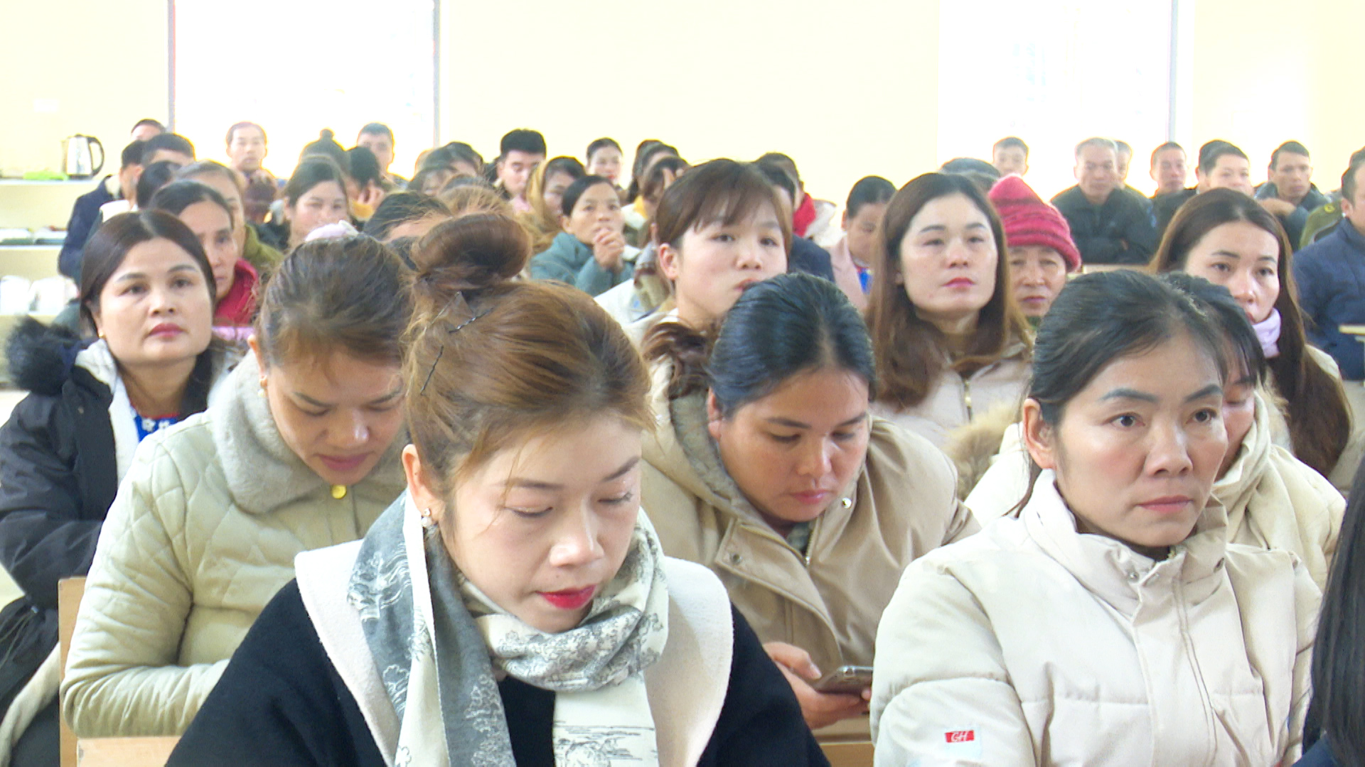 https://quanson.thanhhoa.gov.vn/portal/Photos/2024-12-24/d8295d2bf033583d011_5046.MXF.02_03_58_12.Still001.jpg