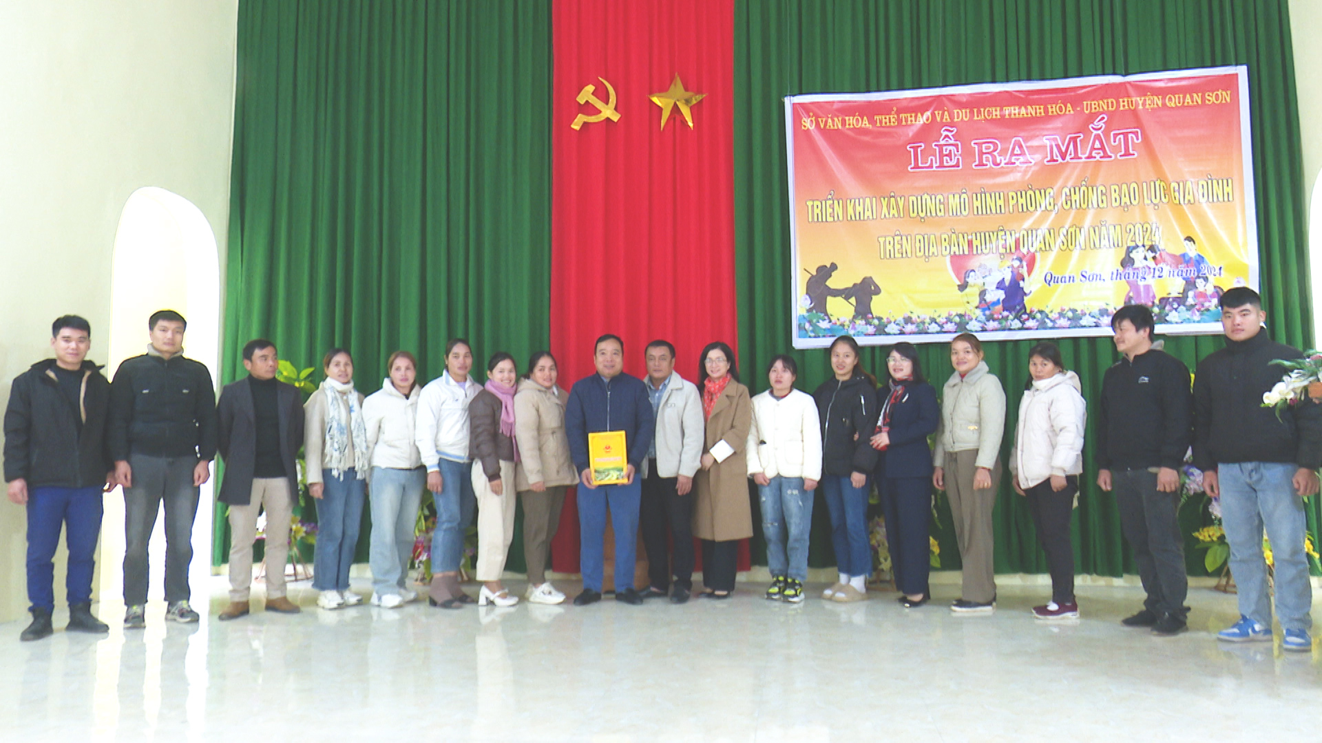 https://quanson.thanhhoa.gov.vn/portal/Photos/2024-12-24/375dd6a72c2b0cdd011_5049.MXF.02_05_11_13.Still001.jpg