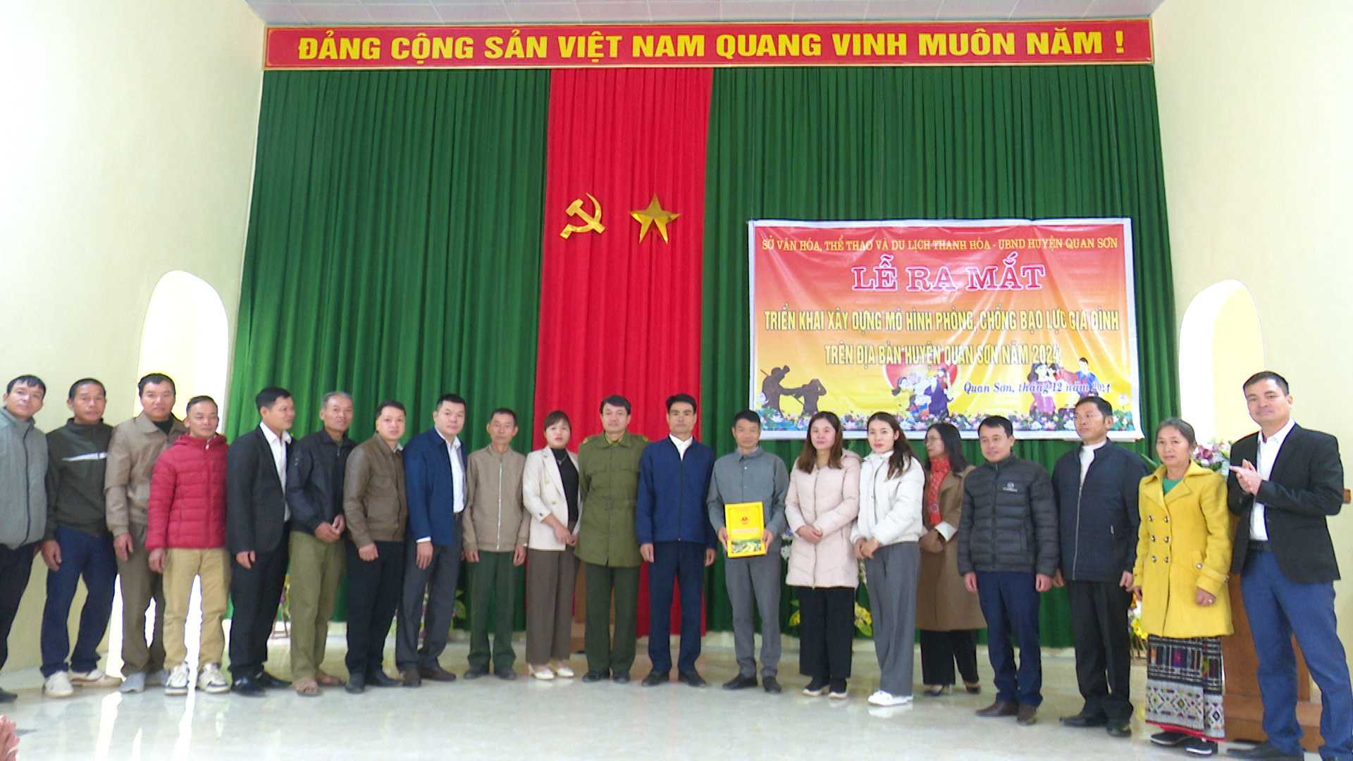 https://quanson.thanhhoa.gov.vn/portal/Photos/2024-12-24/99195af3212735ad011_5058.MXF.02_06_40_08.Still001.jpg