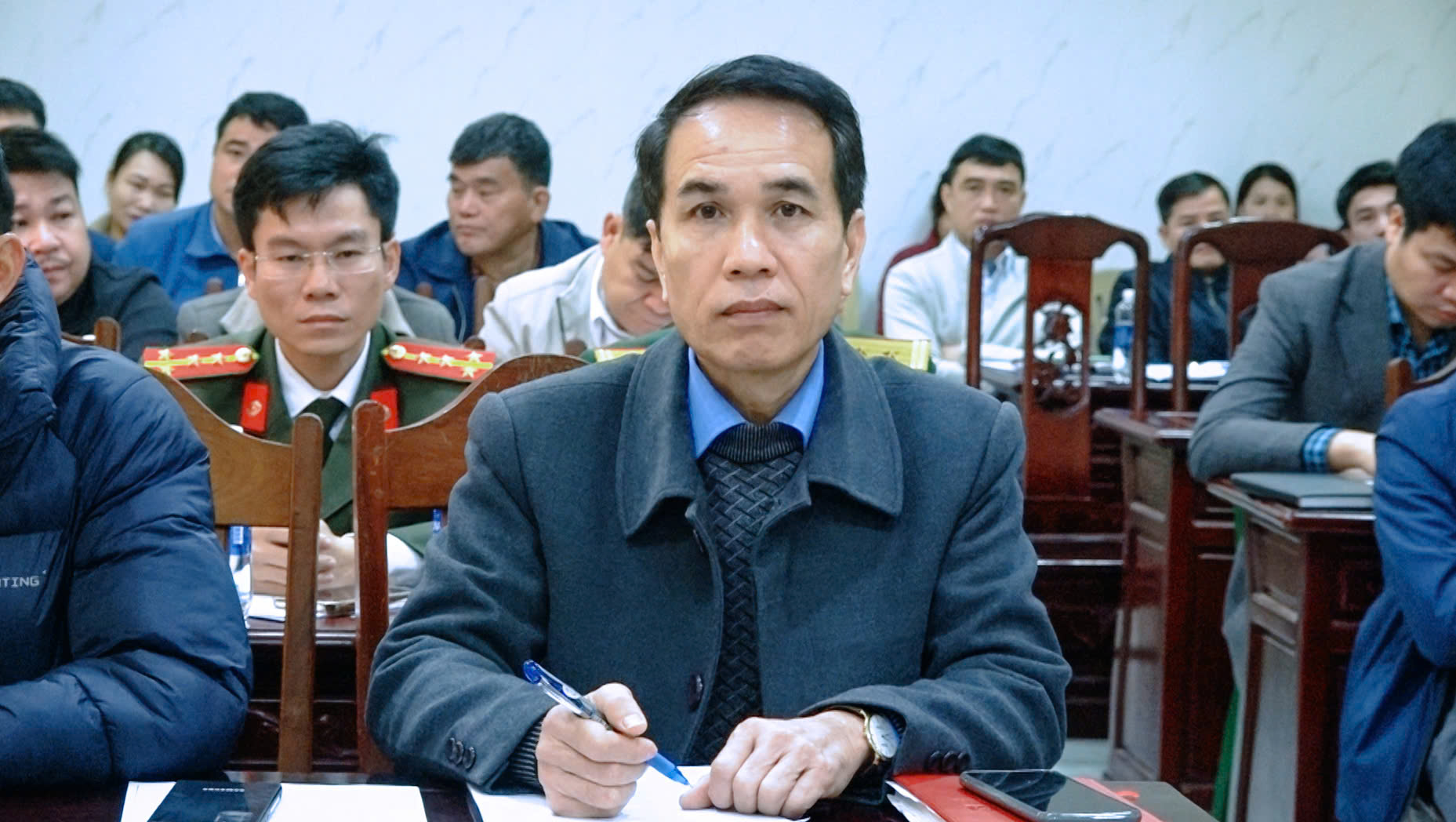 https://quanson.thanhhoa.gov.vn/portal/Photos/2024-12-25/683c68e44546a3cdz6164378044409_a10f5404c1715edb1fa69e4adc22bcbd.jpg
