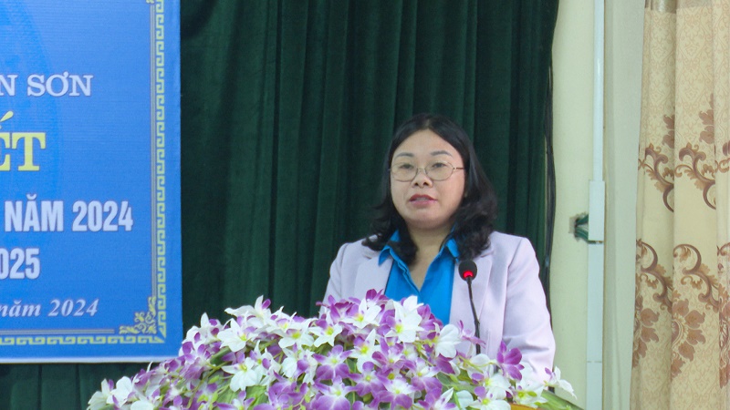 https://quanson.thanhhoa.gov.vn/portal/Photos/2024-12-26/f21d5d4880917d7d011_5129.MXF.02_30_41_00.Still001.jpg