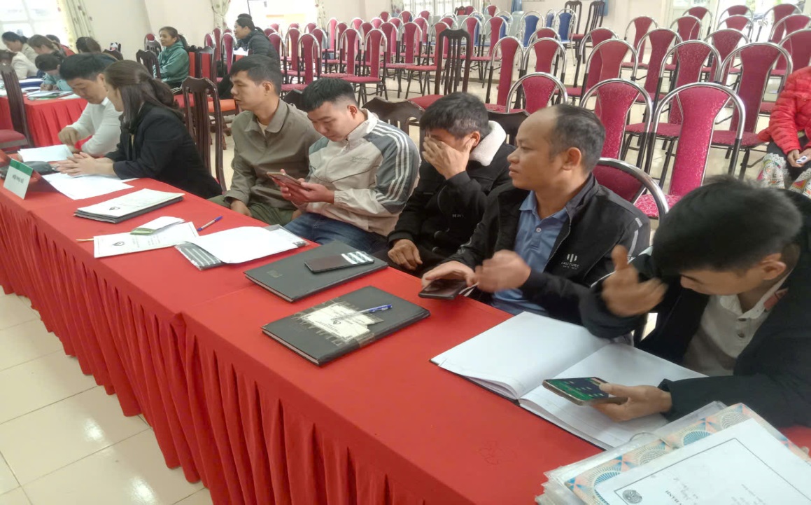 C:\Users\User\Documents\CHUYÊN 2024\HỒ SƠ\z6007327465135_e74cdbb5682cdf3caf27f8e6092b5f8b.jpg