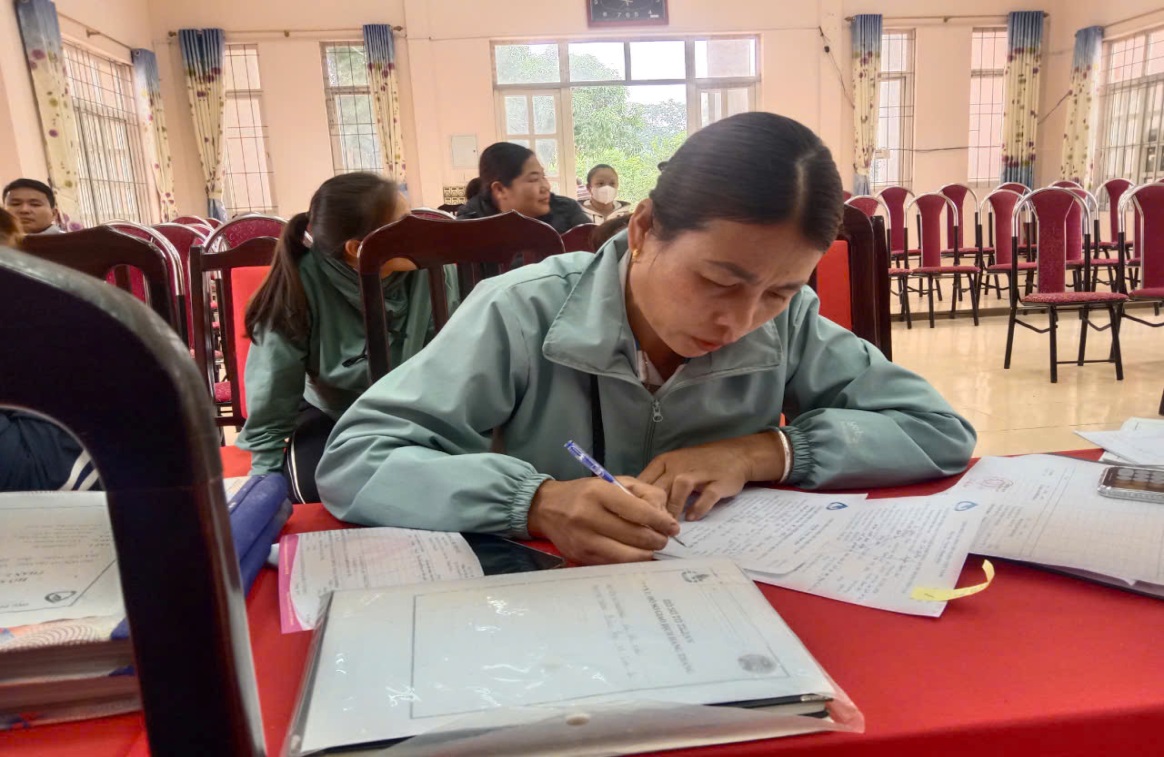 C:\Users\User\Documents\CHUYÊN 2024\HỒ SƠ\z6007327525245_833e63f6f015f8bb95a66dd7c86e29ee.jpg