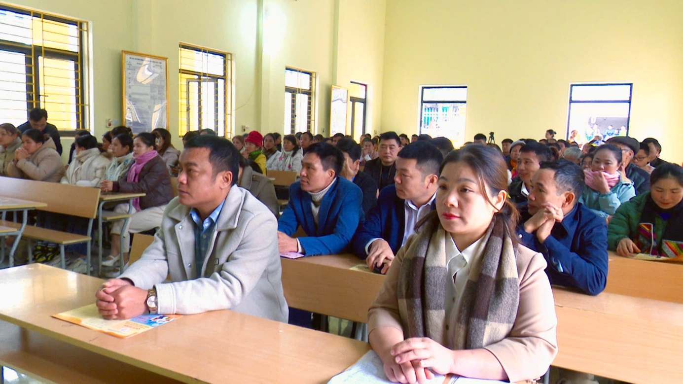 C:\Users\User\Pictures\ẢNH CHUYÊN\z6163491997099_aced87140f091d05f93fab3a4b4109c7.jpg