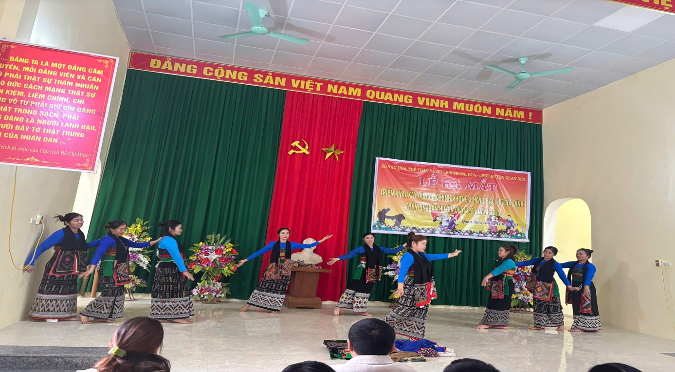 C:\Users\User\Pictures\ẢNH CHUYÊN\z6163492044408_f15c75d3ec894797776ea012086adf6b.jpg