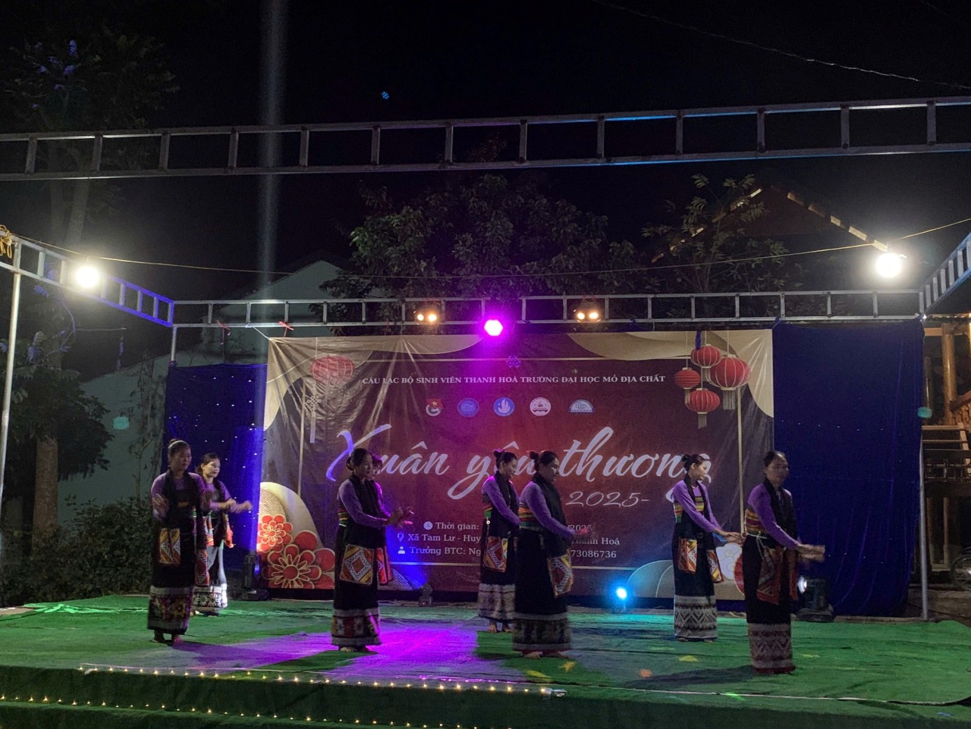 C:\Users\User\Pictures\ẢNH CHUYÊN\474225258_1289810435569028_2741397923720892445_n.jpg