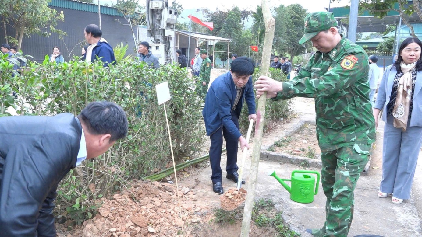 C:\Users\User\Pictures\ẢNH CHUYÊN\z6285666458197_36a1c3468dc064fc4267cbf7be3a44ff.jpg