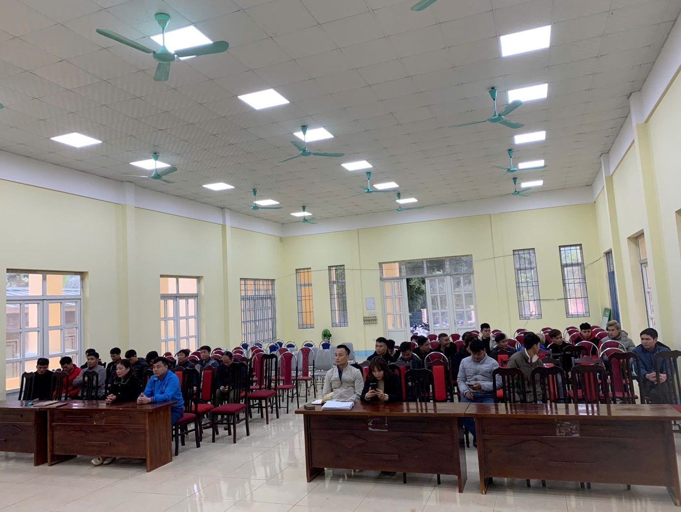 C:\Users\User\Pictures\ẢNH CHUYÊN\z6304106476867_fb204c6f20d88046c416f2ad508f2fa2.jpg