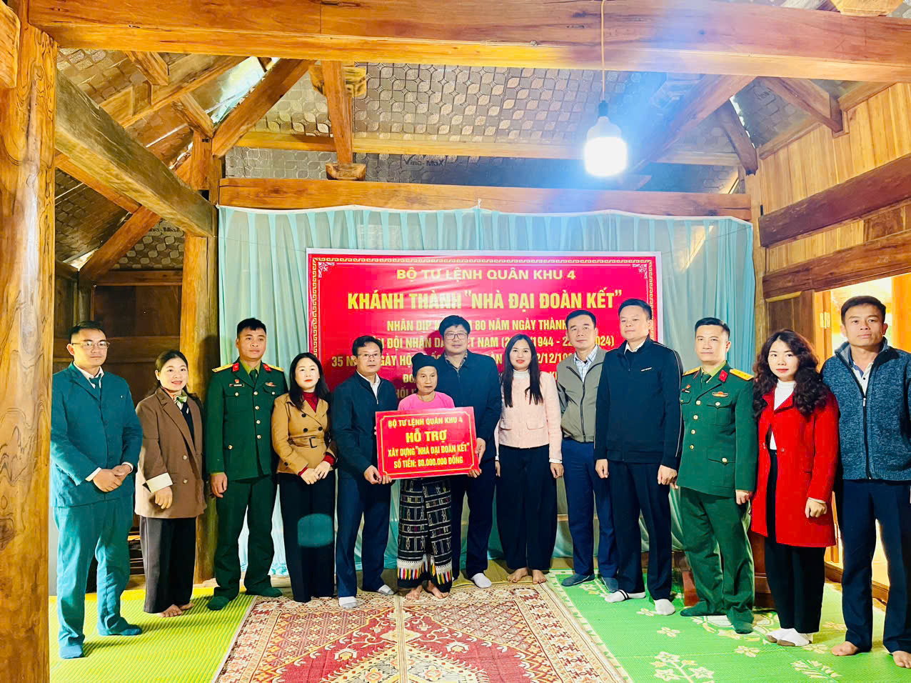 LỄ KHÁNH THÀNH NHÀ ĐẠI ĐOÀN KẾT TẠI BẢN SẠI VÀ BẢN PIỀNG KHOÉ XÃ TAM LƯ
