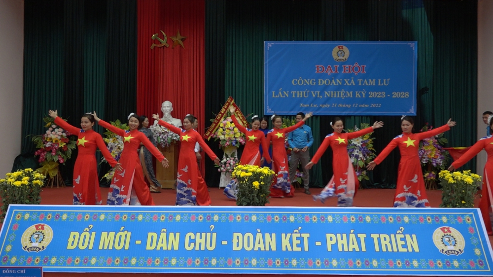 https://quanson.thanhhoa.gov.vn/portal/Photos/2022-12-22/23575d19375dd48dClip0165.MXF.14_06_53_04.Still001.jpg