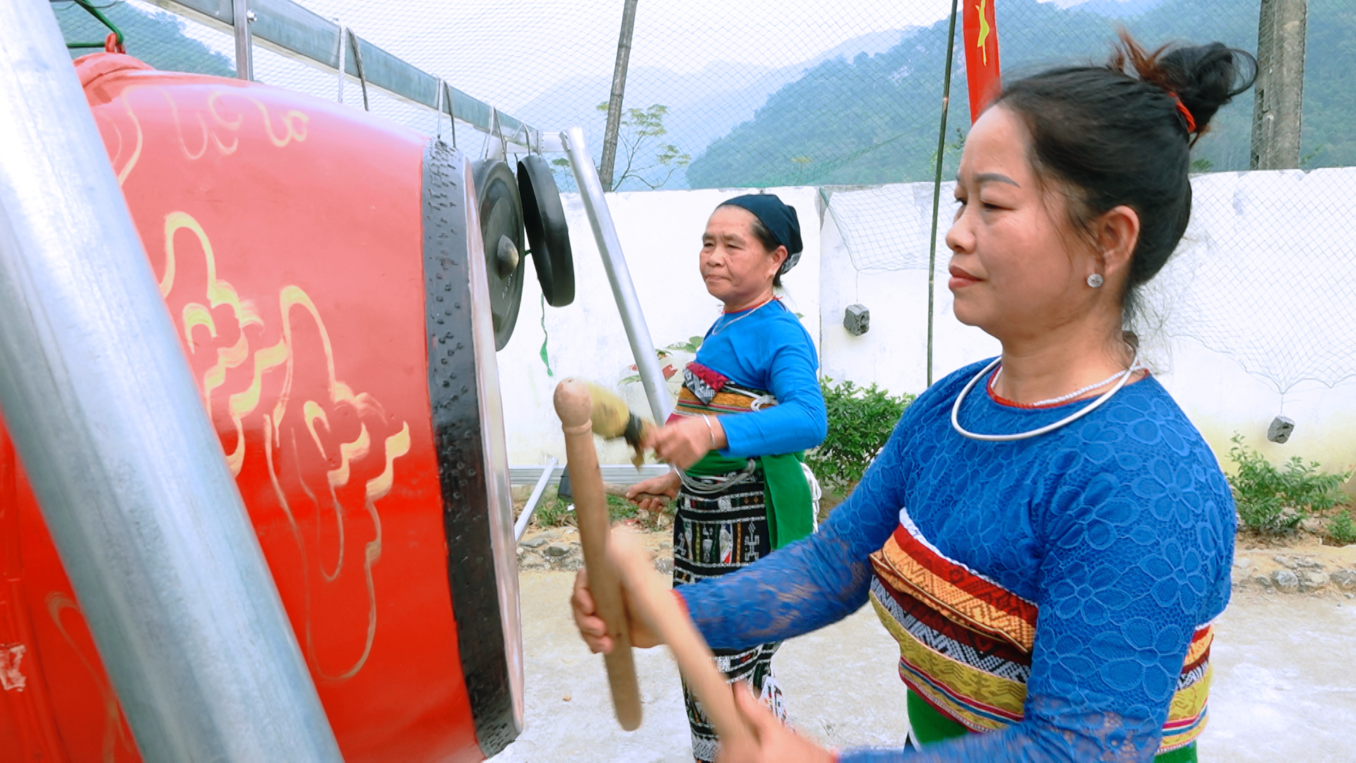 https://quanson.thanhhoa.gov.vn/portal/Photos/2025-01-08/c8c41faf849c0ddClip0209.MXF.02_39_49_16.Still001.jpg