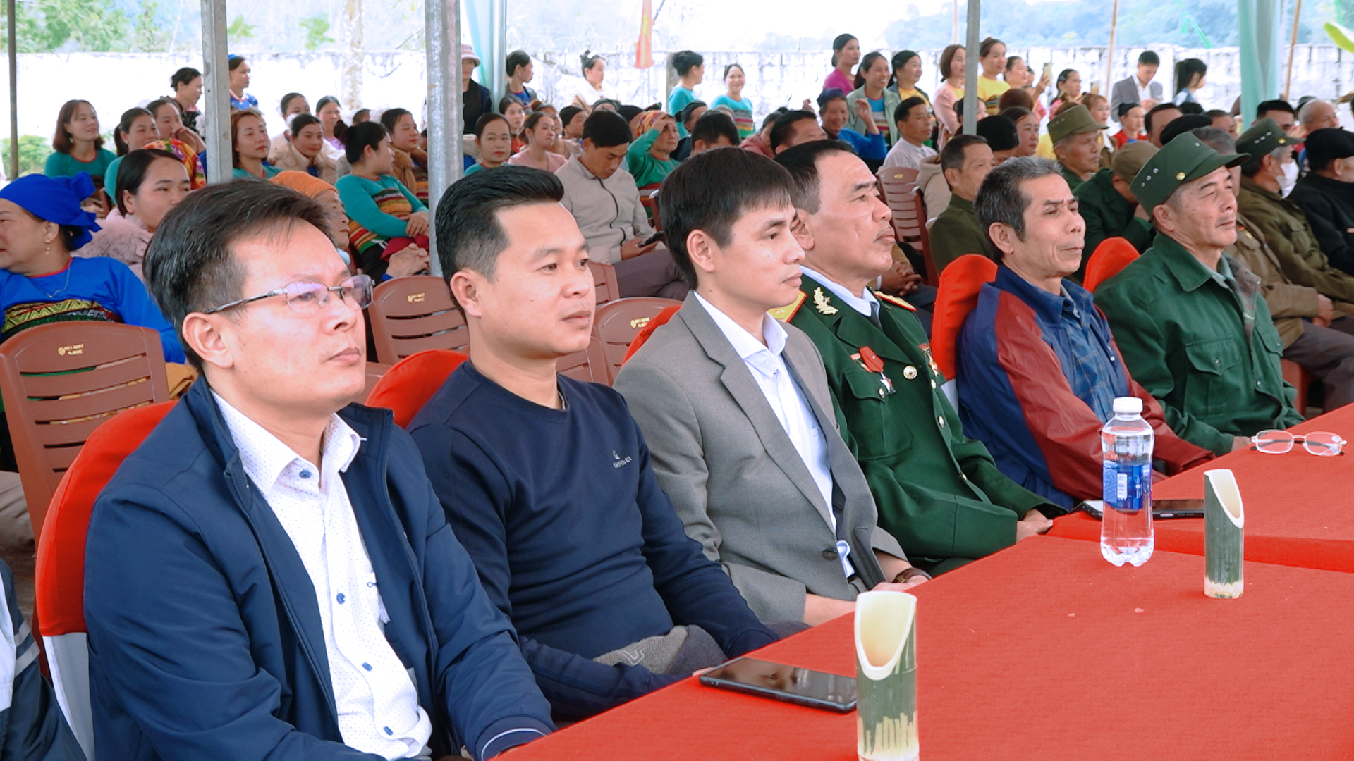 https://quanson.thanhhoa.gov.vn/portal/Photos/2025-01-08/ed32bd015f8259adClip0231.MXF.02_43_06_09.Still001.jpg