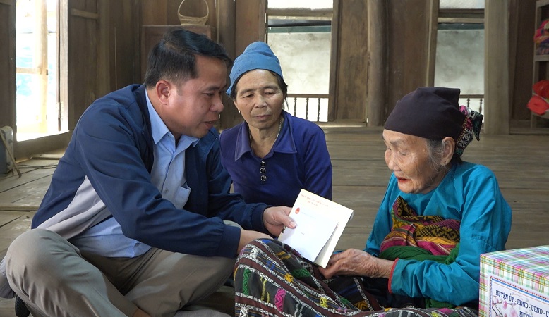 https://quanson.thanhhoa.gov.vn/portal/Photos/2025-01-21/9154238d671d61cdClip0168.MXF.08_24_08_15.Still001.jpg