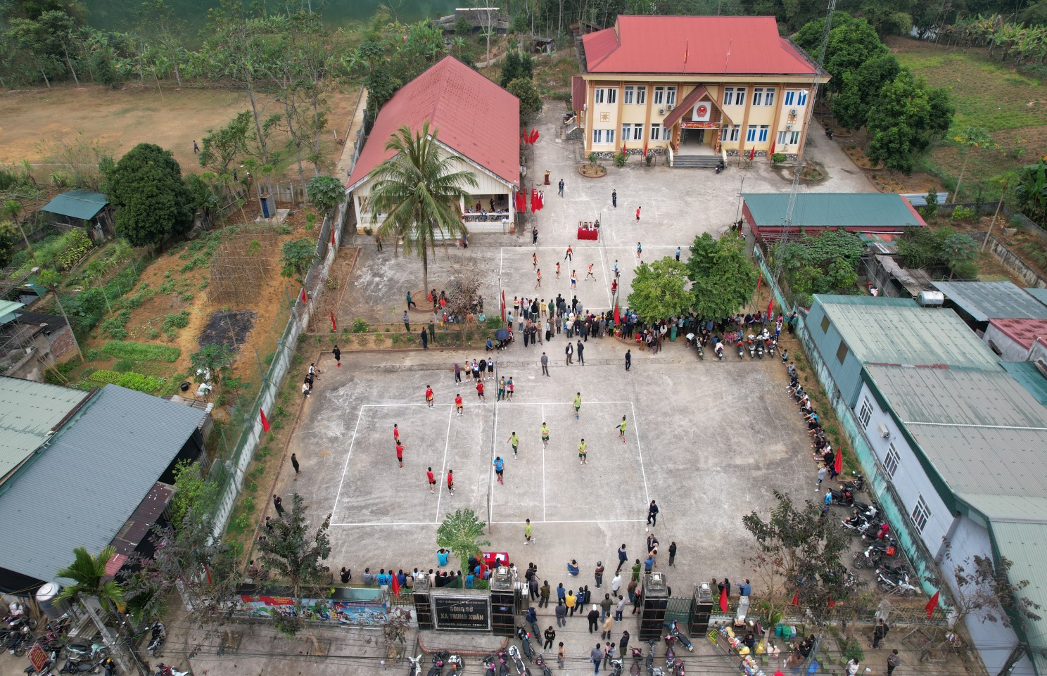 https://quanson.thanhhoa.gov.vn/portal/Photos/2025-02-18/ad6ed93a3496f1fdDJI_0275.JPG