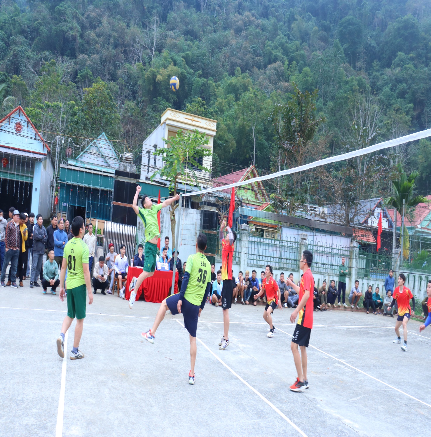 https://quanson.thanhhoa.gov.vn/portal/Photos/2025-02-18/33109896d3bd88adIMG_5517.JPG