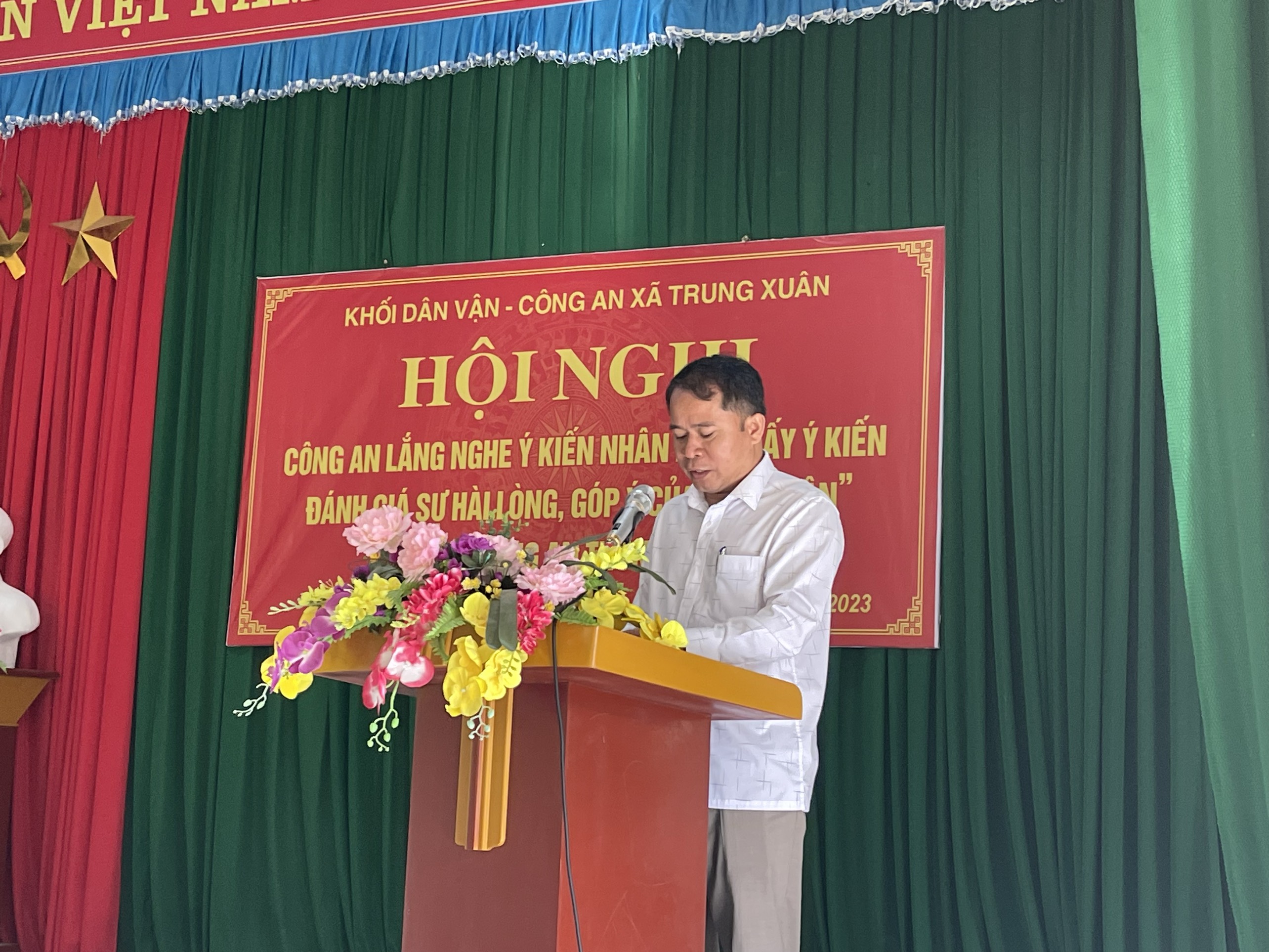 nghị.jpg