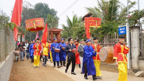 Anh-tin-bai