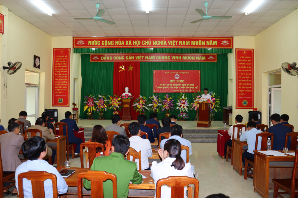 Ra mắt và tập huấn mô hình “Chính quyền thân thiện vì nhân dân phục vụ” tại xã Trung Thượng