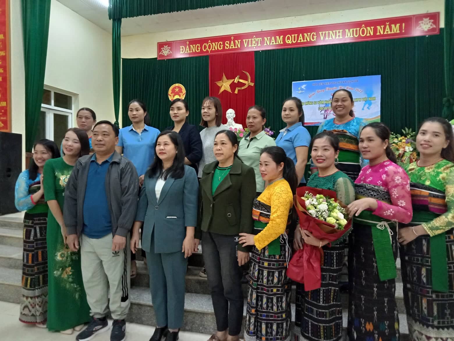 tọa đàm.jpg