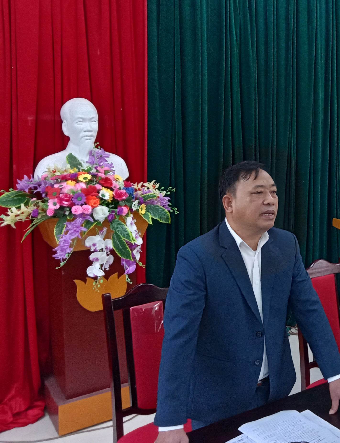 ảnh lãnh đạo.jpg