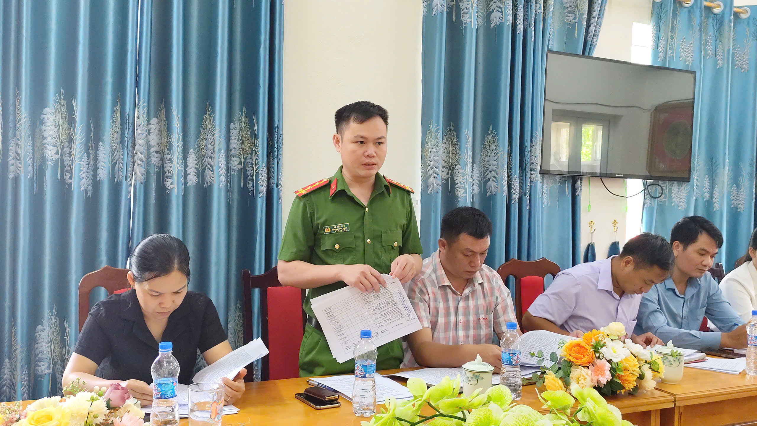 Anh-tin-bai