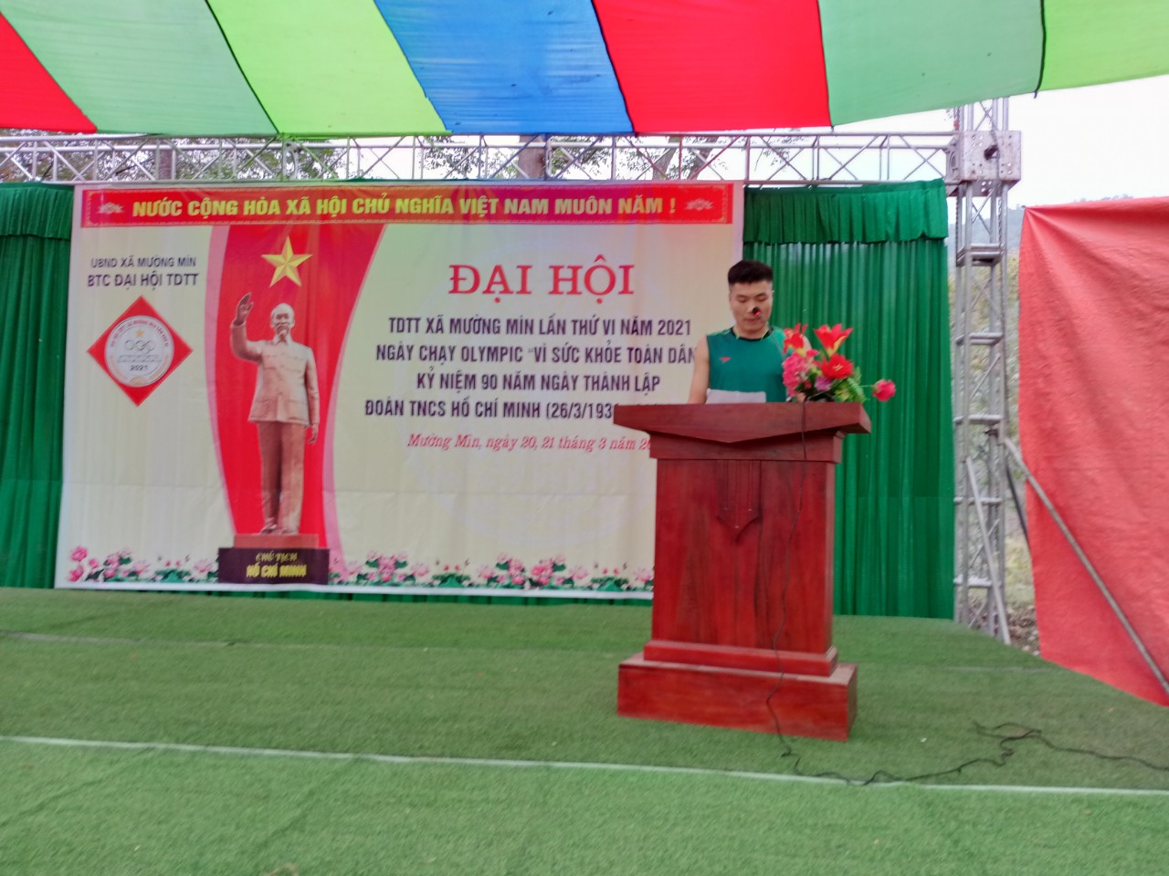 tuyên thệ vdv.jpg