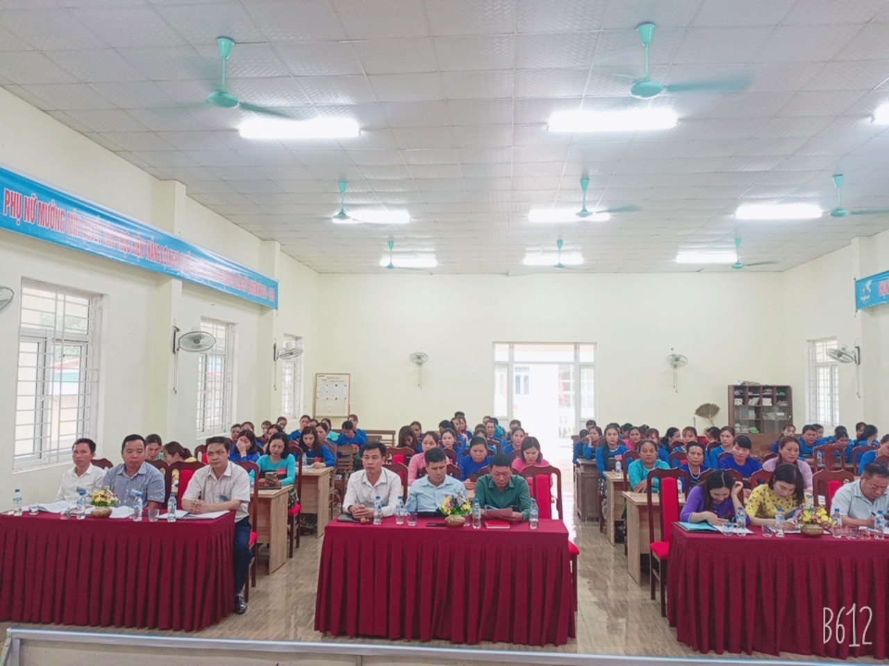 toàn cảnh.jpg