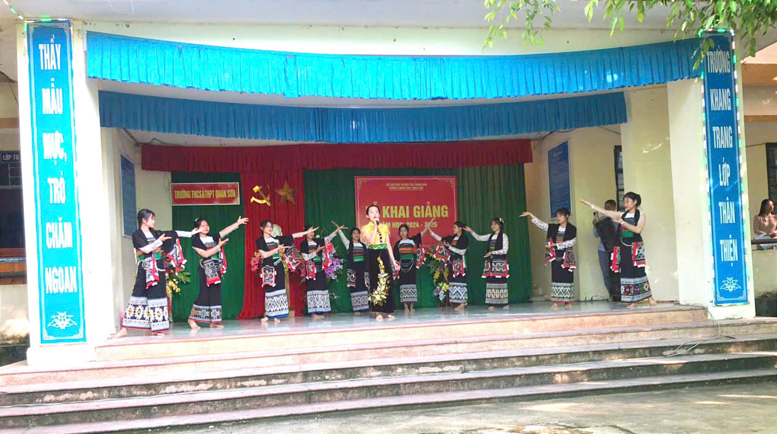 13ef10d5521cf542ac0d.jpg