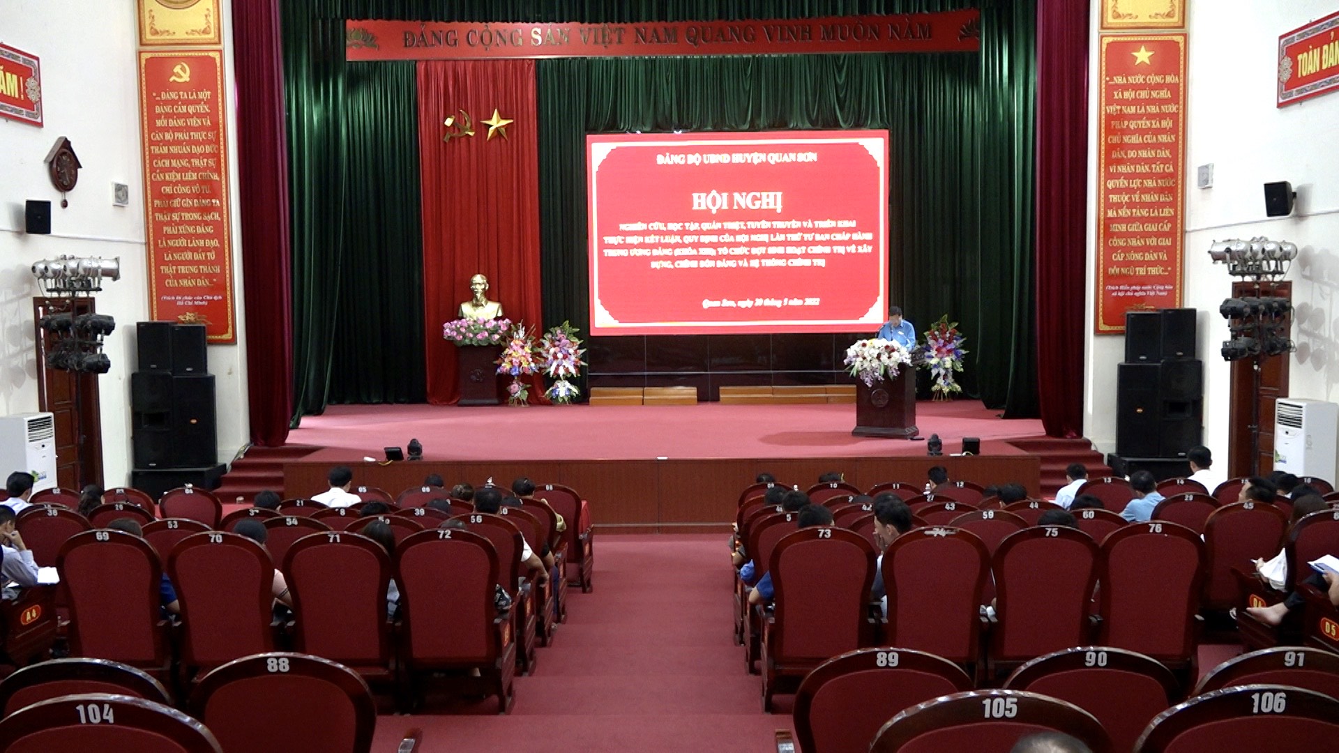 Đảng bộ UBND huyện tổ chức Hội nghị nghiên cứu, học tập, quán triệt, tuyên truyền và triển khai thực hiện Kết luận, Quy định của Hội nghị lần thứ tư Ban chấp hành trung ương Đảng khóa XIII