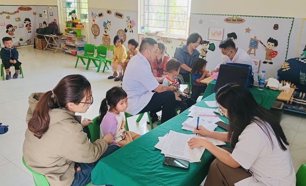 CHIẾN DỊCH TIÊM CHỦNG VẮC XIN PHÒNG bỆNH SỞI, THANH HÓA ĐẠT TRÊN 96%