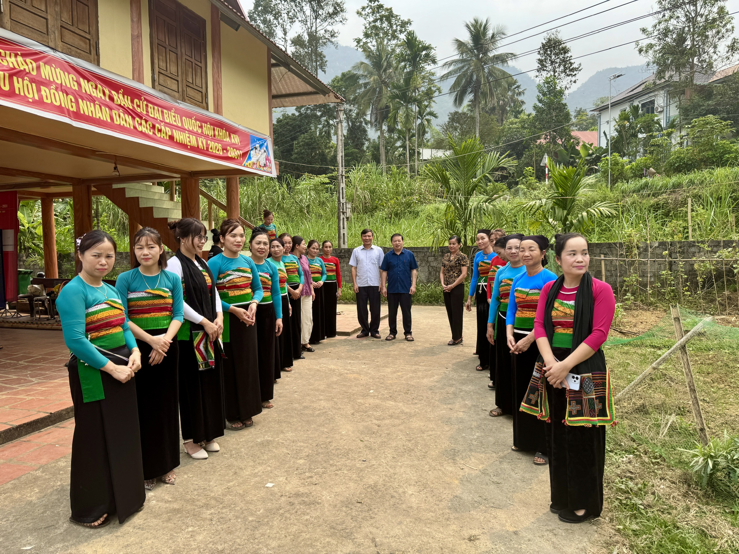 ĐOÀN PHONG TRÀO ĐẨY MẠNH DINH DƯỠNG THĂM QUAN MÔ HÌNH DINH DƯỠNG CỘNG ĐỒNG TẠI THANH HOÁ