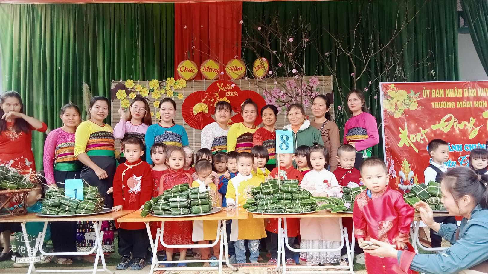 HOẠT ĐỘNG TRẢI NGHIỆM GÓI BÁNH CHƯNG NGÀY TẾT XUÂN GIÁP THÌN NĂM 2024 TẠI TRƯỜNG MẦM NON XÃ NAM XUÂN
