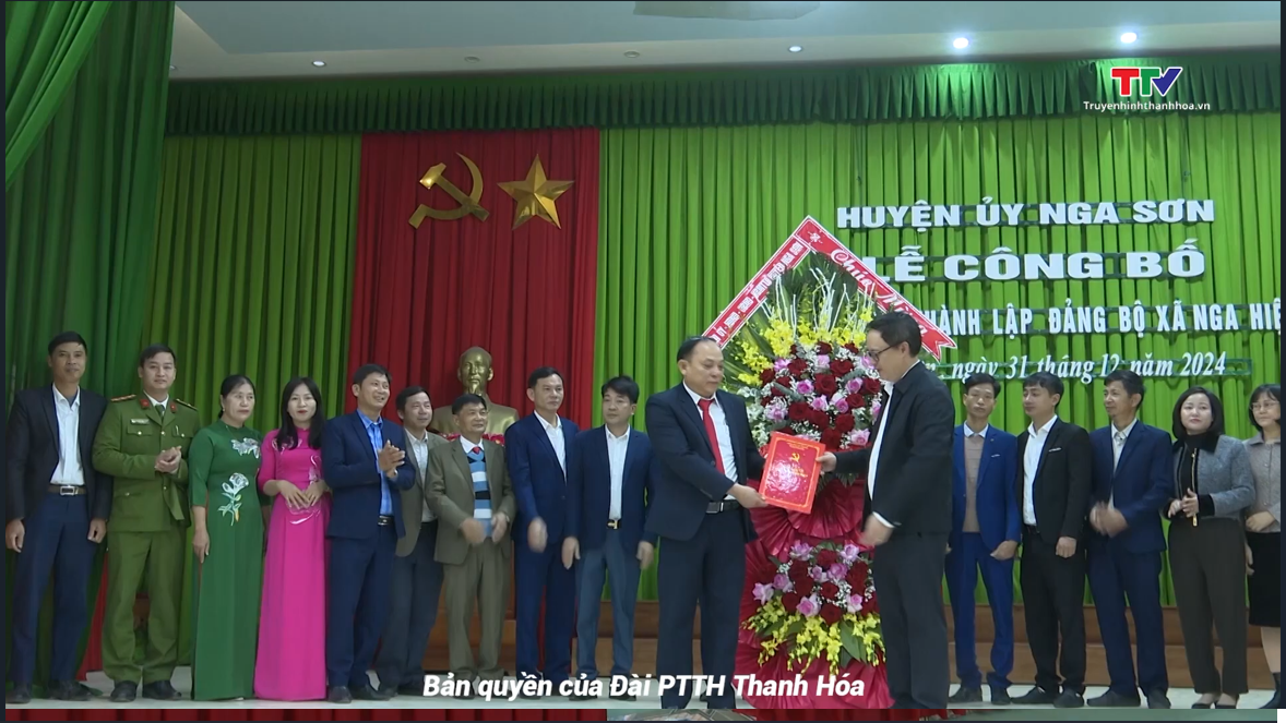 Huyện Nga Sơn công bố Nghị quyết về sáp nhập xã Nga Hiệp Ngày 31/12/2024, Huyện ủy Nga Sơn vừa tổ chức công bố Nghị quyết của Uỷ ban Thường vụ Quốc hội về sáp nhập xã Nga Hiệp.