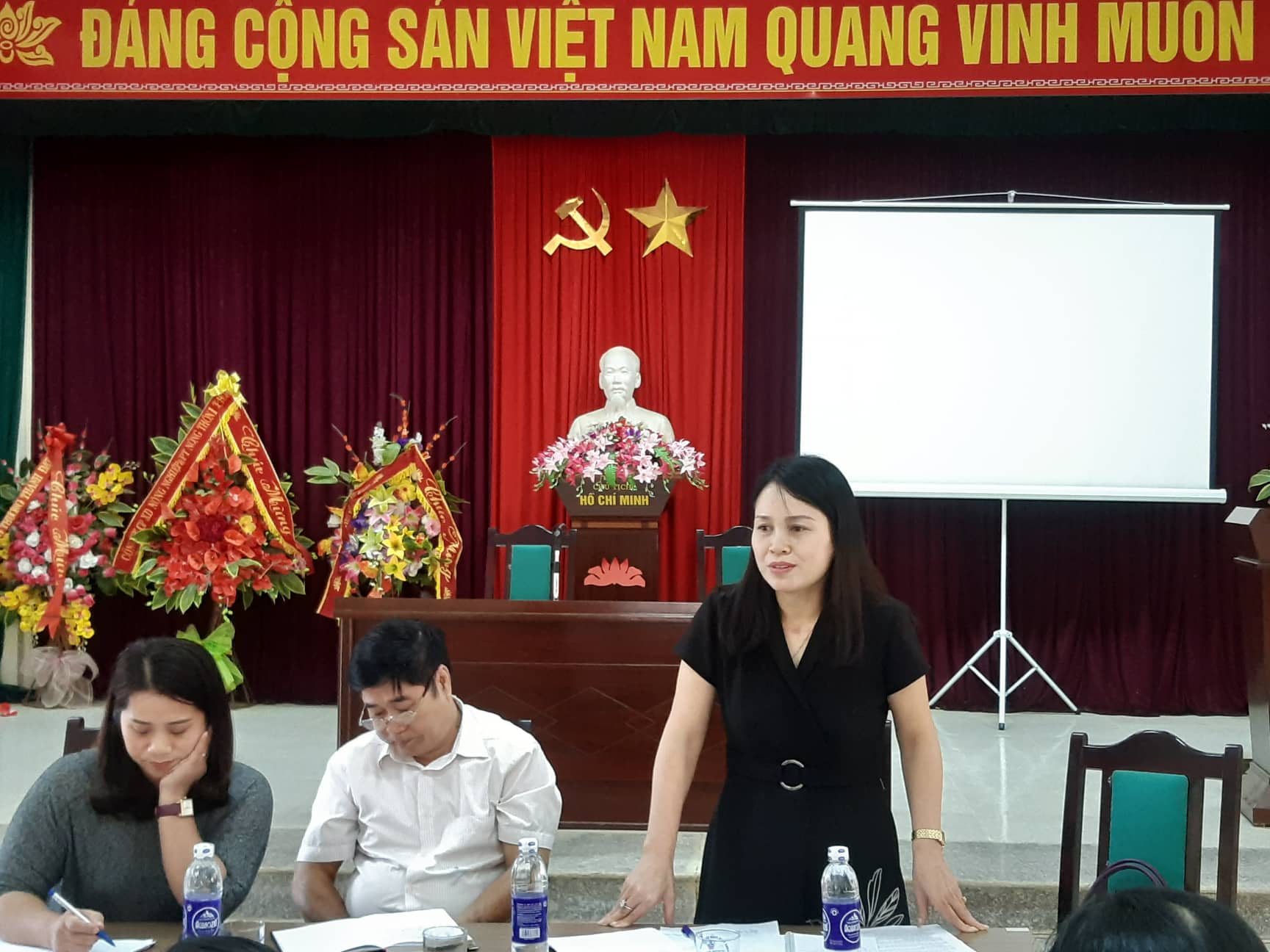 KIỂM TRA CÔNG TÁC VĂN THƯ, LƯU TRỮ