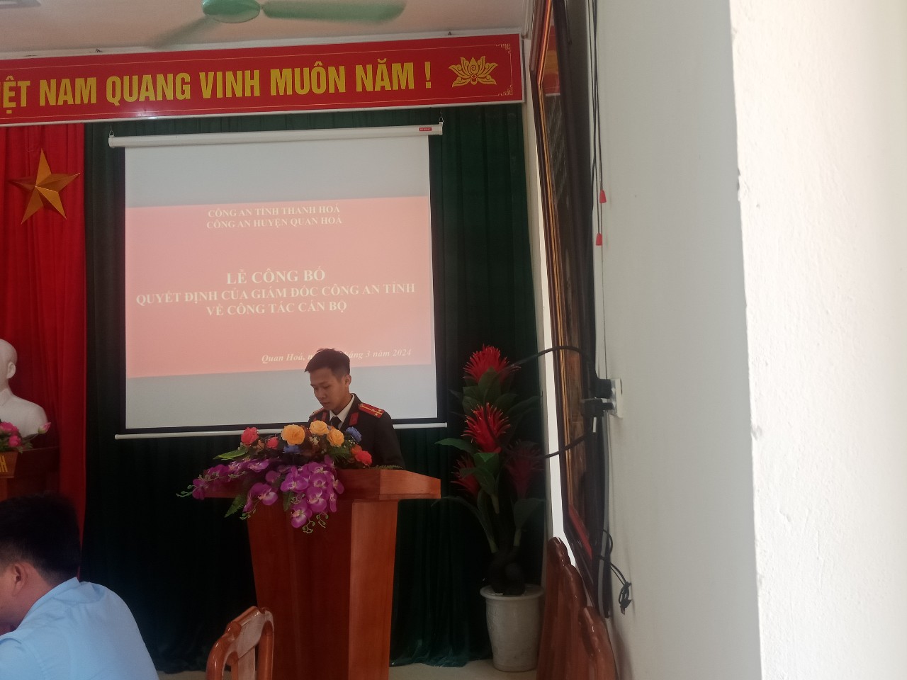 nhận nv.jpg