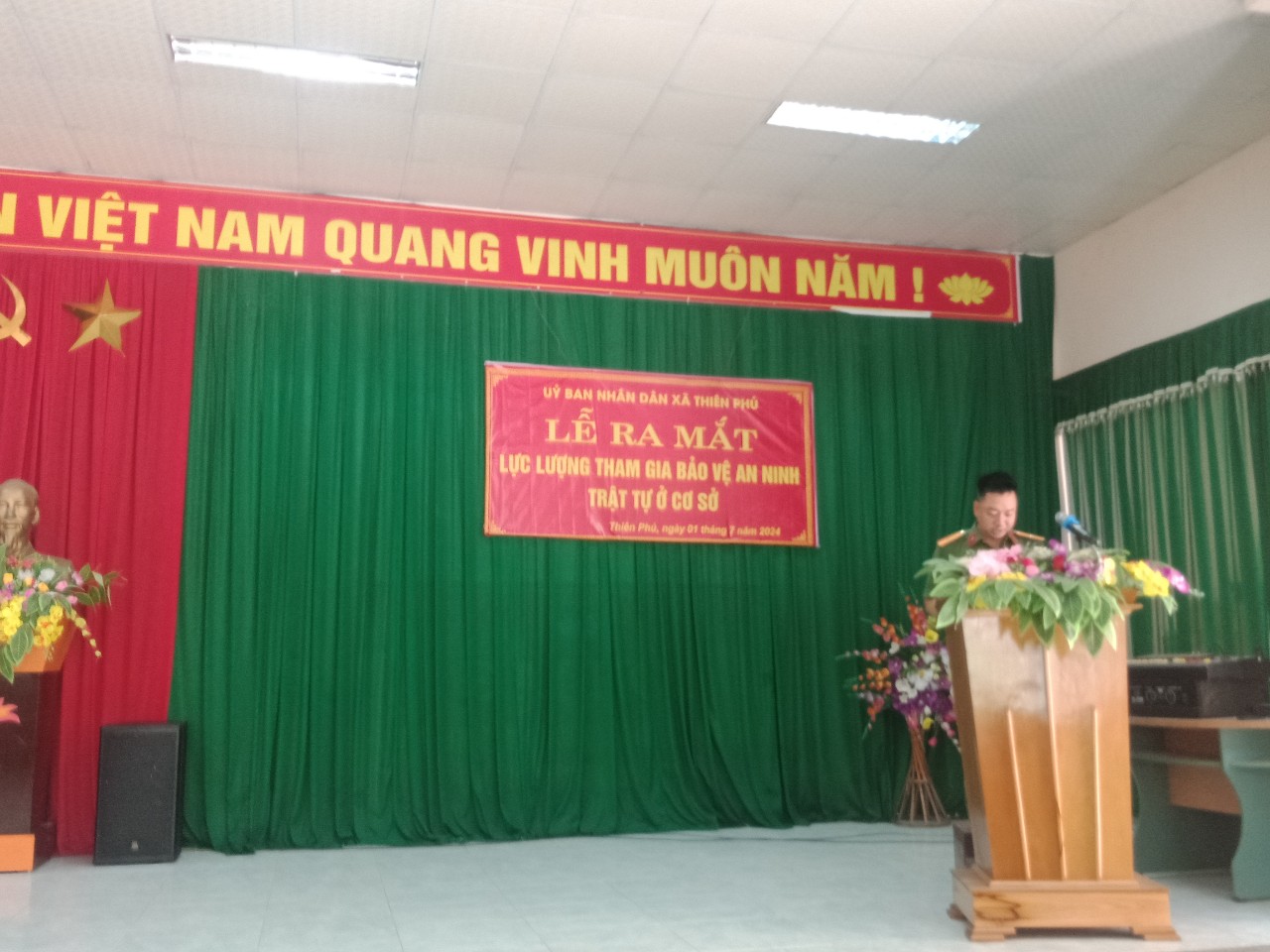 Lễ ra m Trường CA.jpg