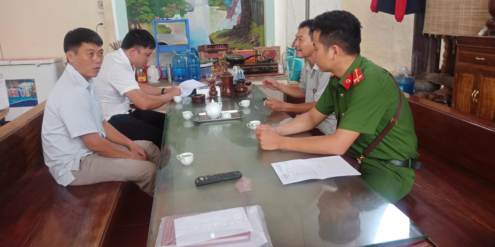 Xã Thiên Phủ đã kiểm tra và xử lý sản phẩm không đảm bảo an toàn thực phẩm pate minh chay