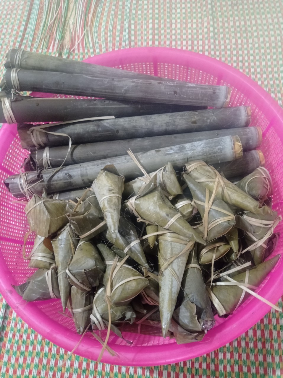 bánh ú 2.jpg
