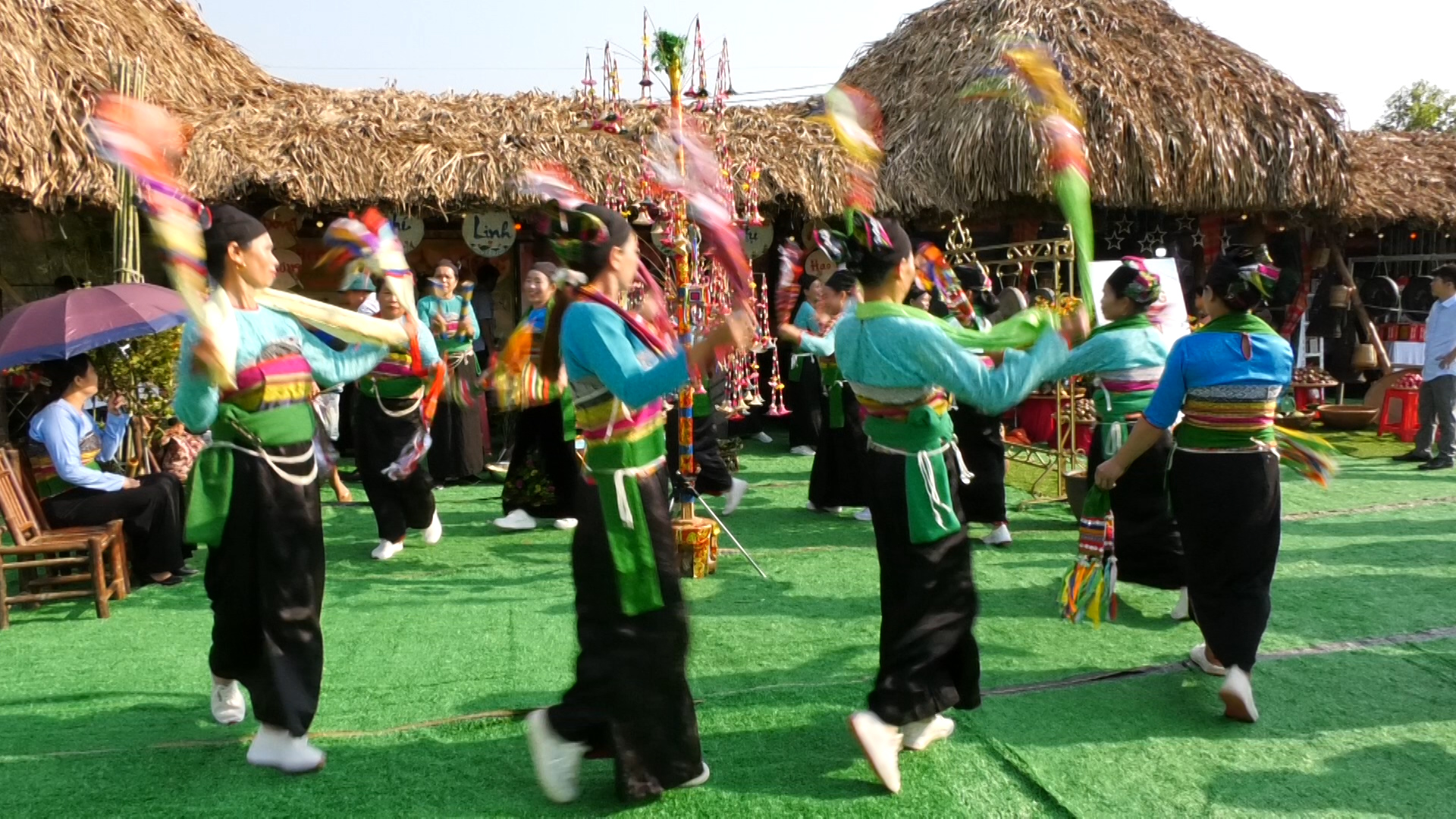 https://langchanh.thanhhoa.gov.vn/portal/Photos/2023-12-18/3da4d1f465c89c4dANH%201.jpg