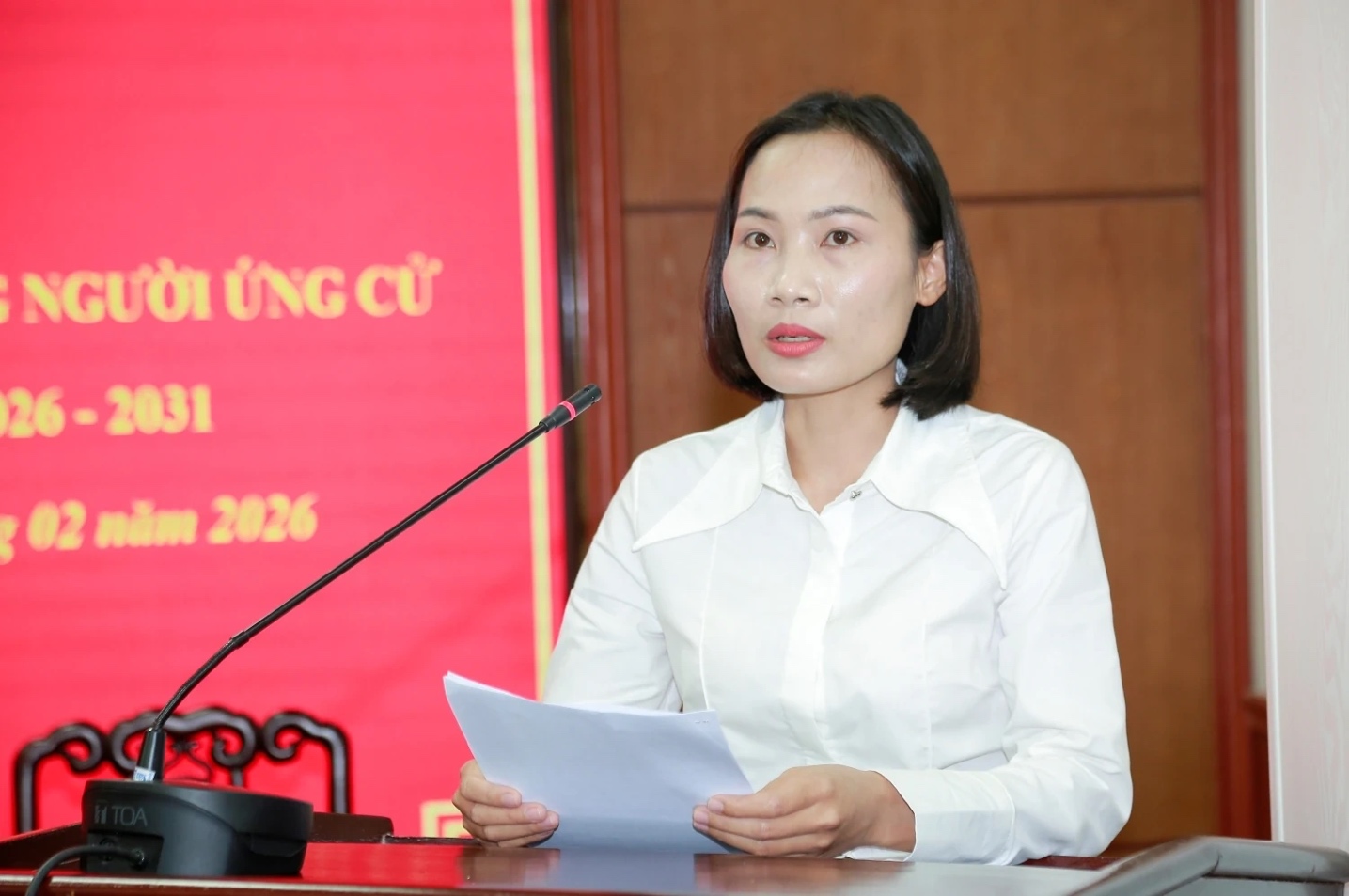 Ứng cử viên ĐBQH khóa XVI tiếp xúc cử tri các xã Cẩm Thủy, Cẩm Thạch