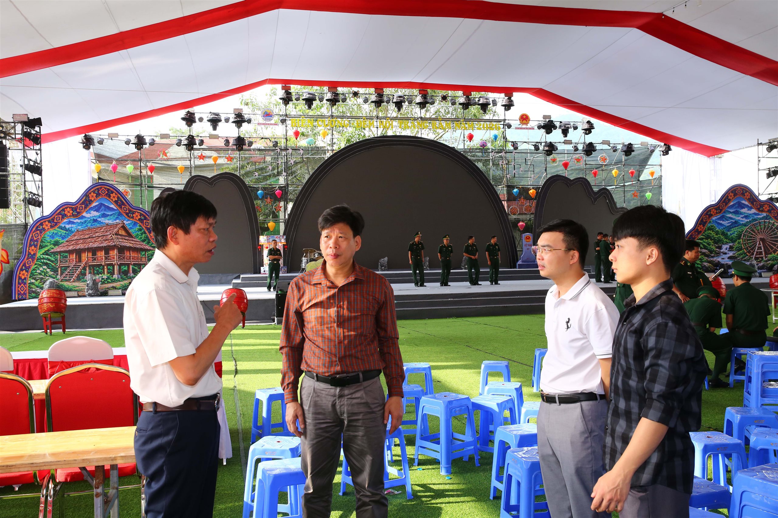 Ngành Y tế Thanh Hóa chủ động đảm bảo công tác y tế tại Chương trình “Biên cương - Đêm hội trăng rằm” ở Mường Lát