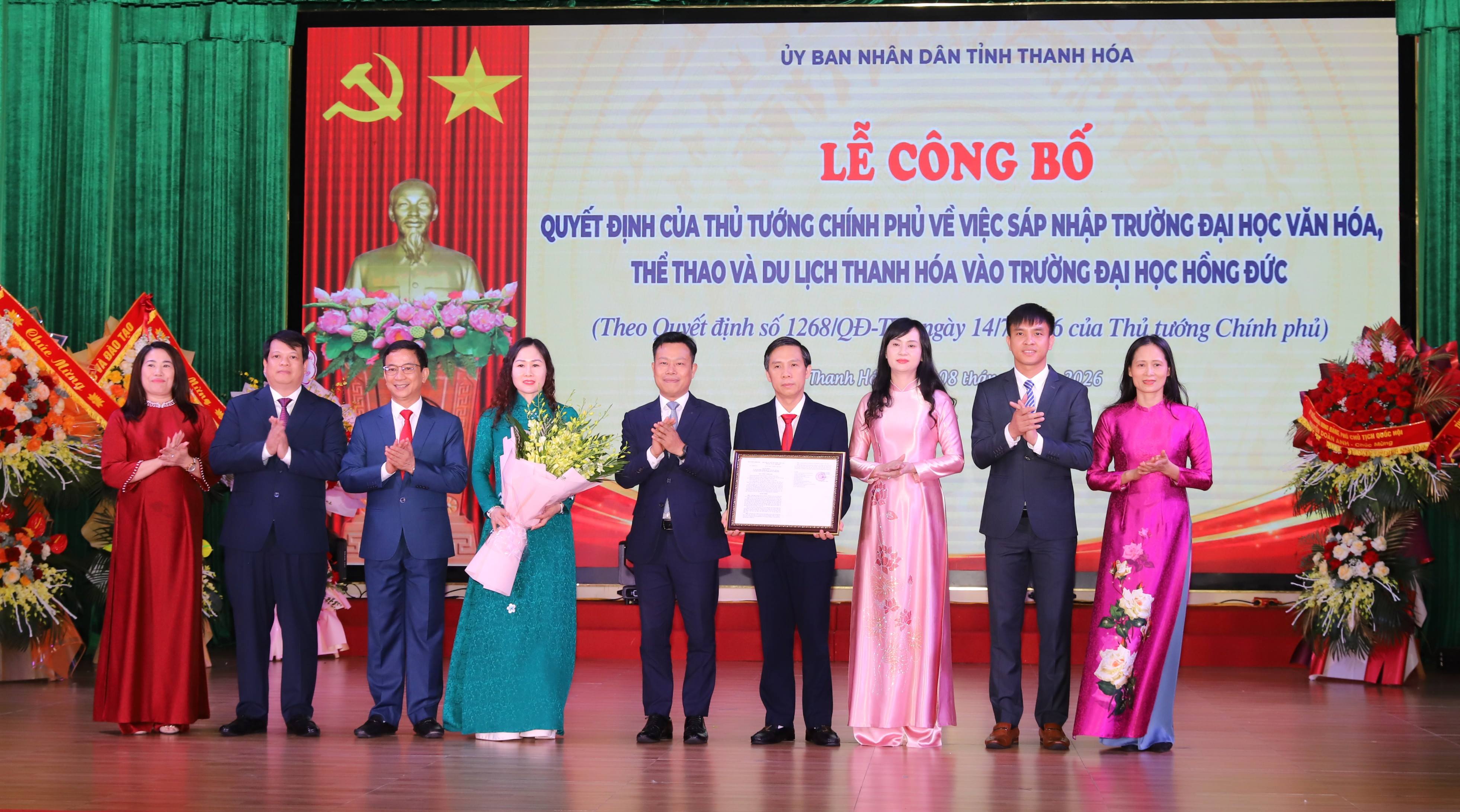 Công bố quyết định sáp nhập Trường Đại học Văn hóa, Thể thao và Du lịch Thanh Hóa vào Trường Đại học Hồng Đức