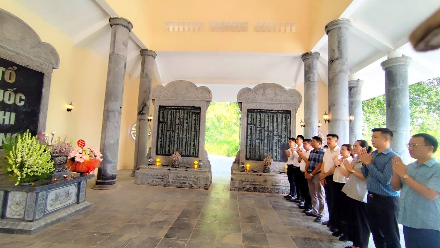 C:\Users\User\Pictures\Hội Doanh nghiệp 2.jpg