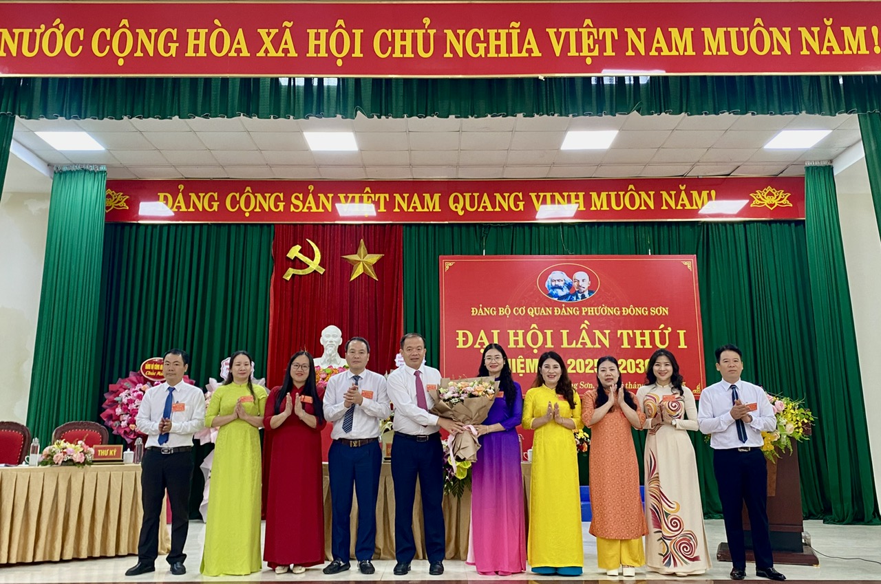 Đại hội lần thứ nhất Đảng bộ Cơ quan Đảng phường Đông Sơn: Dấu mốc khởi đầu, khẳng định vai trò trung tâm tham mưu của cấp ủy