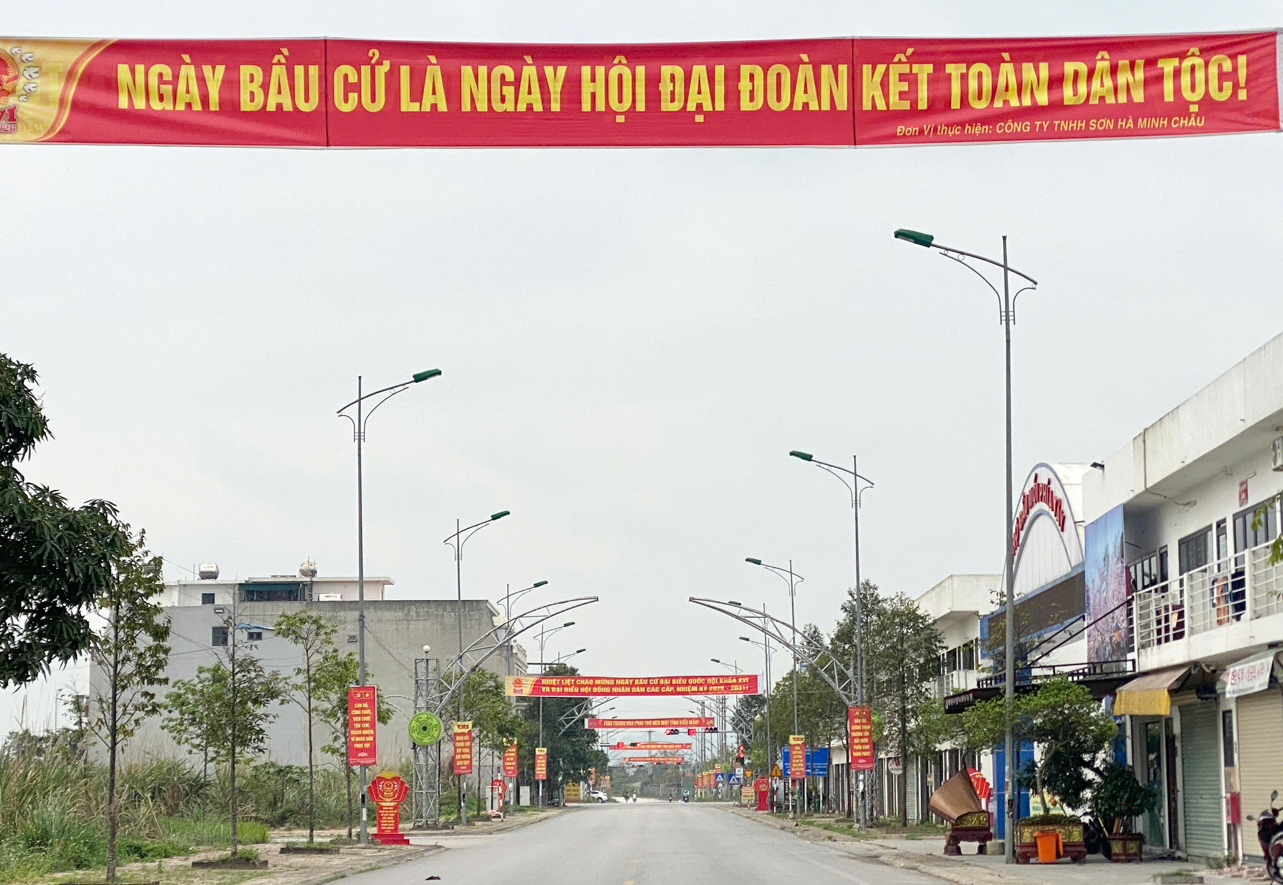Anh-tin-bai
